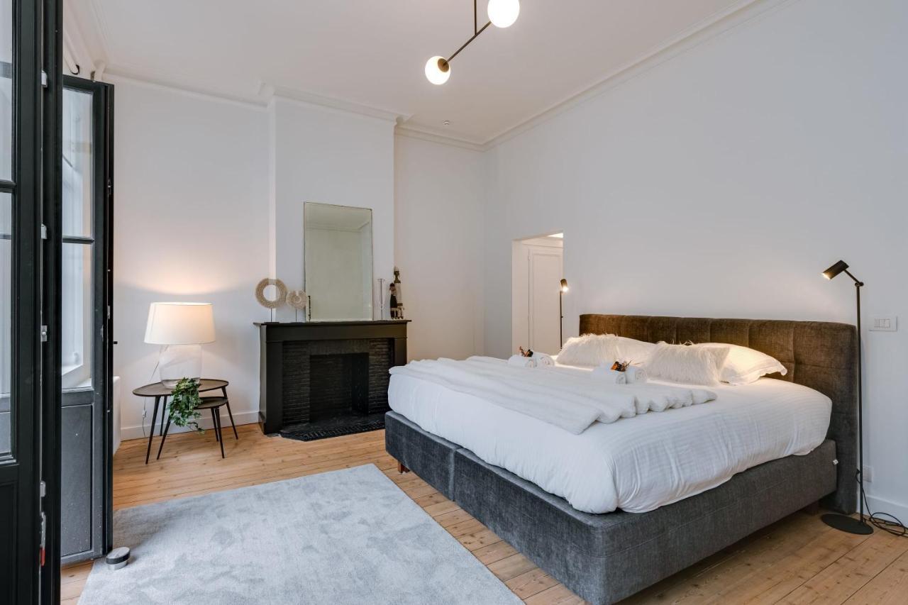 Beautiful Luxurious Mansion With Several Terraces Arrondissement di Courtrai Esterno foto