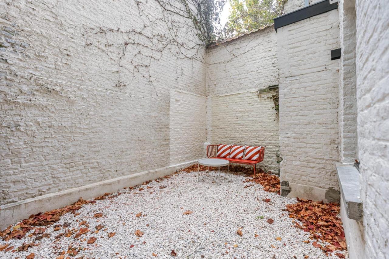 Beautiful Luxurious Mansion With Several Terraces Arrondissement di Courtrai Esterno foto